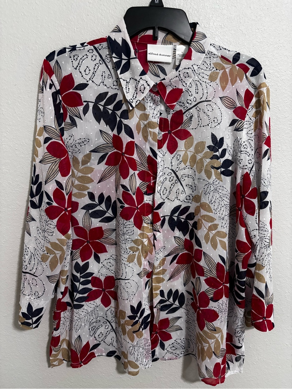 Alfred Dunner sheer button up blouse